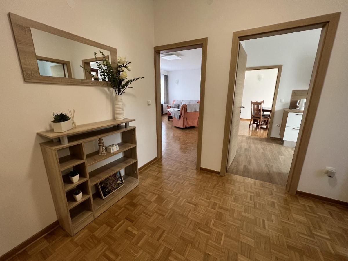 Magnolia Apartments Ізола Екстер'єр фото