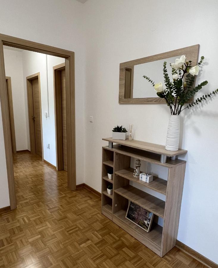 Magnolia Apartments Ізола Екстер'єр фото