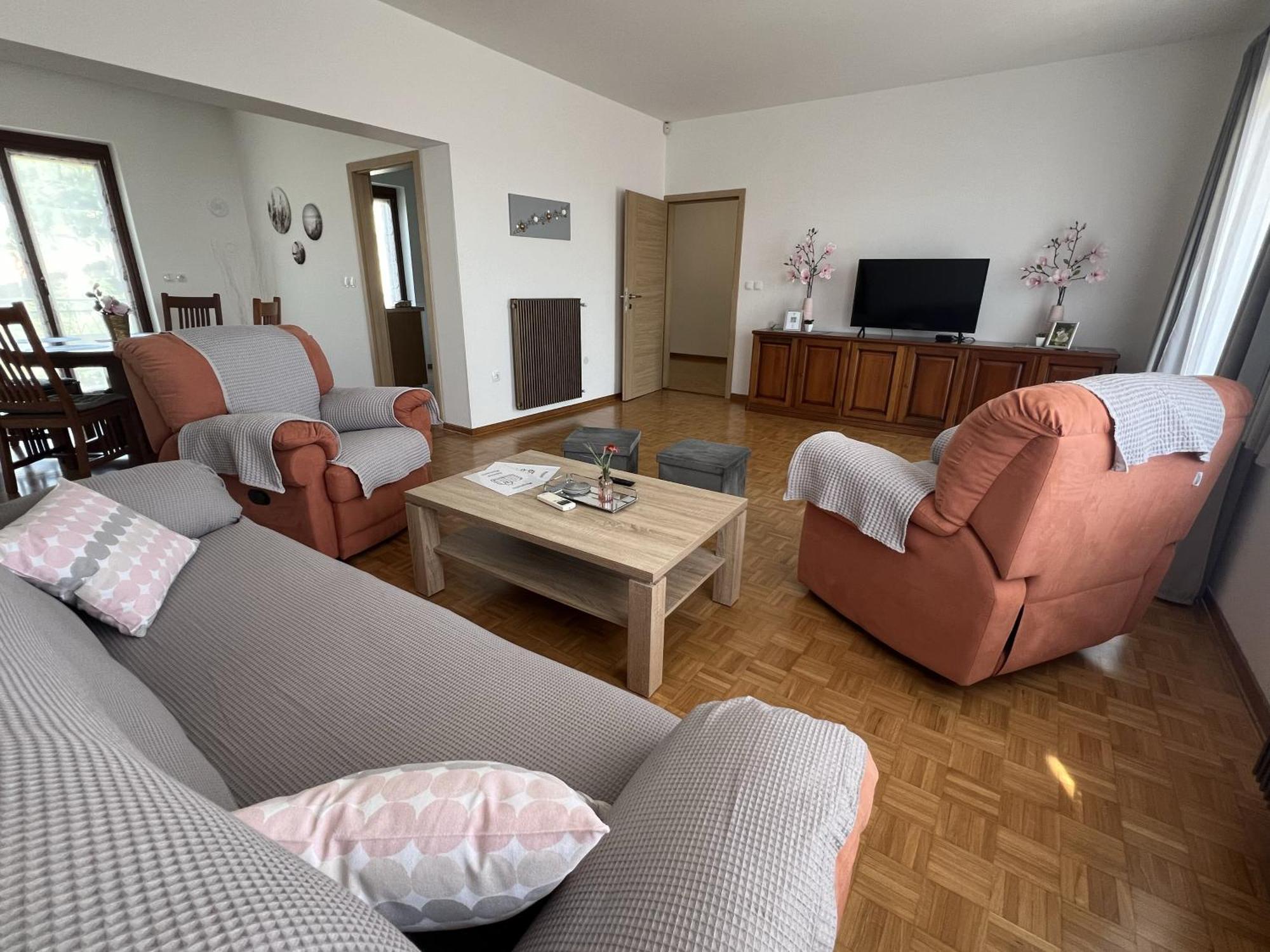 Magnolia Apartments Ізола Екстер'єр фото